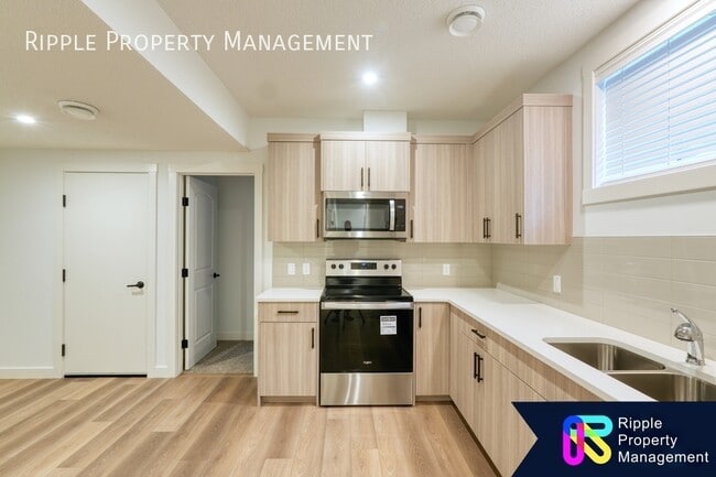 215 Seton Heath SE in Calgary, AB - Building Photo - Building Photo