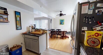 31 Canterbury Square in Alexandria, VA - Building Photo - Building Photo