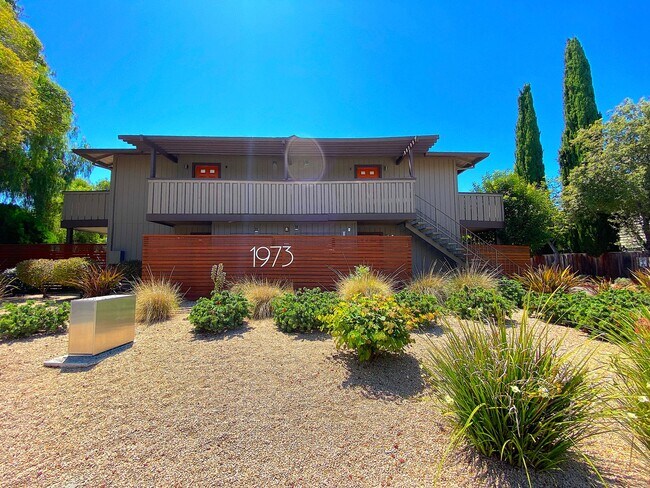 1973 San Luis Avenue in Mountain View, CA - Building Photo - Building Photo