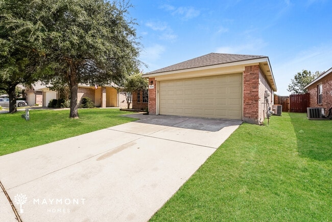 14228 Hoedown Way in Haslet, TX - Building Photo - Building Photo