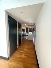 1432 Race St, Unit 303 in Cincinnati, OH - Building Photo - Building Photo