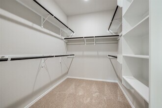 13727 Tranquila Vis Dr in Cypress, TX - Foto de edificio - Building Photo