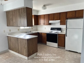 1322 Anita St in Pueblo, CO - Building Photo - Building Photo