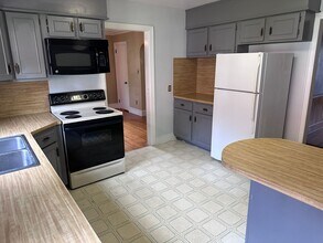 2505 Tuckaseegee Rd in Charlotte, NC - Building Photo - Building Photo