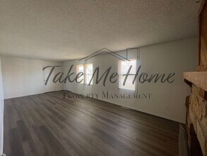 3215 S Franklin Ave in Springfield, MO - Building Photo - Building Photo