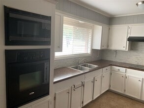 1616 3rd St in Galena Park, TX - Building Photo - Building Photo