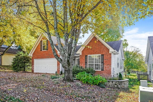 property at 306 Crooked Oak Ct