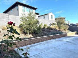 281 Autumn Wy in Mission Viejo, CA - Building Photo - Building Photo