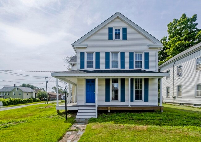 5 Church St, Unit 1 in Agawam, MA - Building Photo - Building Photo