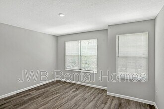 9810 Morgan Marsh Ct in Jacksonville, FL - Building Photo - Building Photo