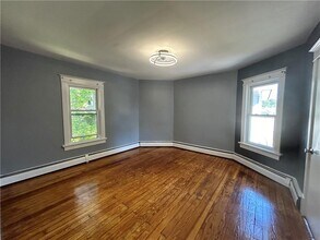 10 Phenix Ave in West Warwick, RI - Building Photo - Building Photo