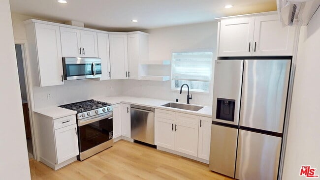 property at 1305 Waterloo St