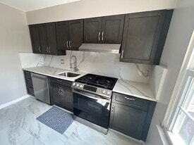 1008 Travis Ln in Gaithersburg, MD - Building Photo