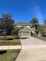 33614 Campeon Ct in Sorrento, FL - Building Photo