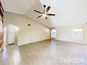 4140 W Pershing Ave in Phoenix, AZ - Building Photo - Building Photo