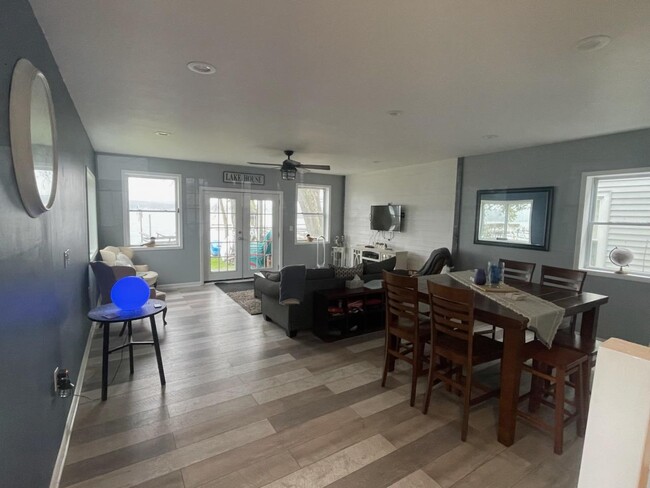 property at 283 E Terrace Ave