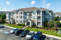 Grand Oak at Town Park in Smyrna, TN - Building Photo - Building Photo