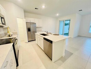 6935 Harbours Edge Ave in Greenacres, FL - Building Photo - Building Photo