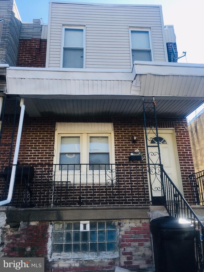 2061 Wilmot St in Philadelphia, PA - Building Photo - Building Photo