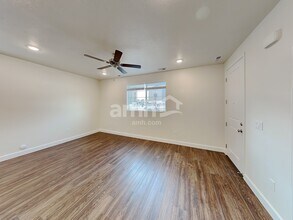 6768 N Silver Gate Dr in Park City, UT - Building Photo - Building Photo