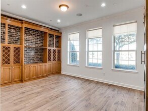3942 Sugar Tree Way in Addison, TX - Building Photo - Building Photo