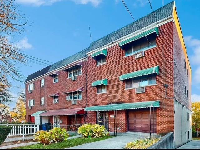 1814 Bussing Ave in Bronx, NY - Building Photo