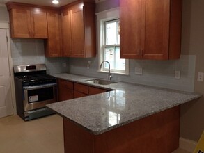 17 Meacham Rd, Unit 2 in Cambridge, MA - Building Photo - Building Photo