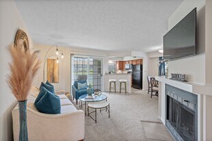 Normandy Club in Dayton, OH - Building Photo