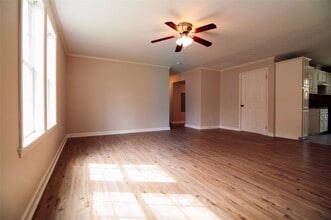 14203 E Ravine Run in Willis, TX - Building Photo - Building Photo