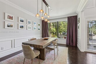 34 SW 22nd Rd in Miami, FL - Building Photo - Building Photo