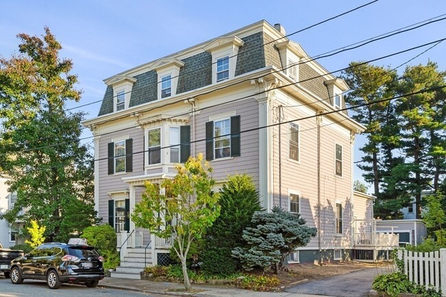 23 Gardner St, Unit 2 in Salem, MA - Building Photo - Building Photo