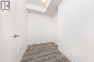 121 Lower Sherbourne St in Toronto, ON - Building Photo - Building Photo