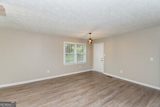 780 Silverthorne Cir in Douglasville, GA - Building Photo - Building Photo