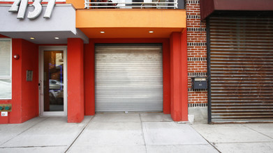 431 Grand St in Brooklyn, NY - Building Photo - Building Photo