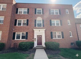 2110 38th St SE in Washington, DC - Building Photo