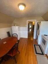50 Lowden Ave, Unit 3 in Somerville, MA - Foto de edificio - Building Photo