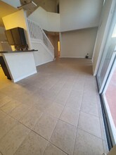 148 Columbia Dr in Kissimmee, FL - Building Photo - Building Photo