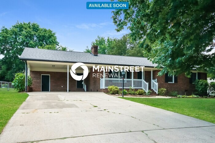 663 Sunridge Dr in Lincolnton, NC - Building Photo