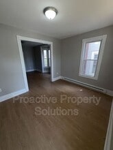 327-329 10th Ave in Scranton, PA - Building Photo - Building Photo