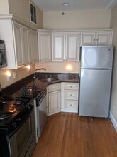 1691 Commonwealth Ave in Boston, MA - Foto de edificio - Building Photo