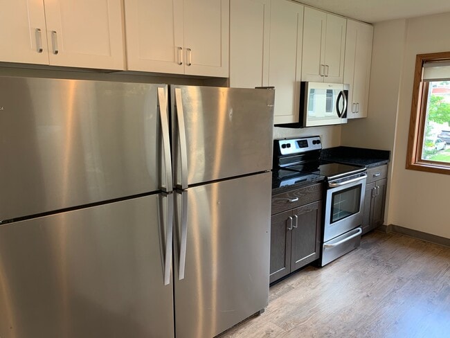 505 N Carroll St in Madison, WI - Foto de edificio - Building Photo