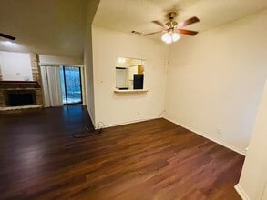 18040 Midway Rd, Unit 138 in Dallas, TX - Building Photo - Building Photo
