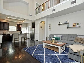 7709 Menchaca Rd in Austin, TX - Building Photo - Building Photo