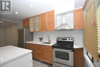 133 Coxwell Ave in Toronto, ON - Building Photo - Building Photo