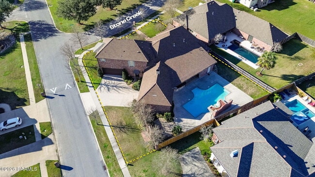 100 Stone Creek in Lafayette, LA - Building Photo - Building Photo