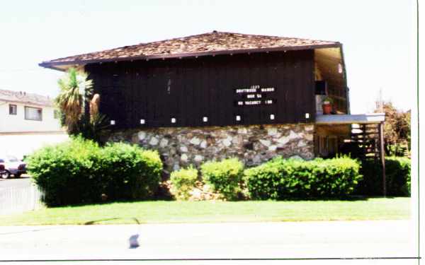 Driftwood Manor in San Jose, CA - Building Photo