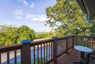 14807 Dutchmans Dr in Rogers, AR - Building Photo - Building Photo