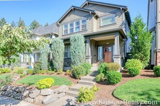 13746 SW Sabrina Ave in Sherwood, OR - Building Photo - Building Photo