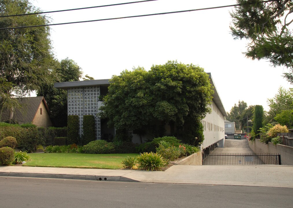 1026 La Cadena Ave in Arcadia, CA - Building Photo