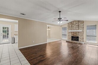 214 Mapleridge Dr in Rockwall, TX - Building Photo - Building Photo